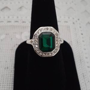 Emerald ring